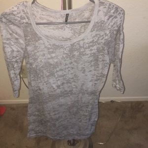 Grey t-shirt